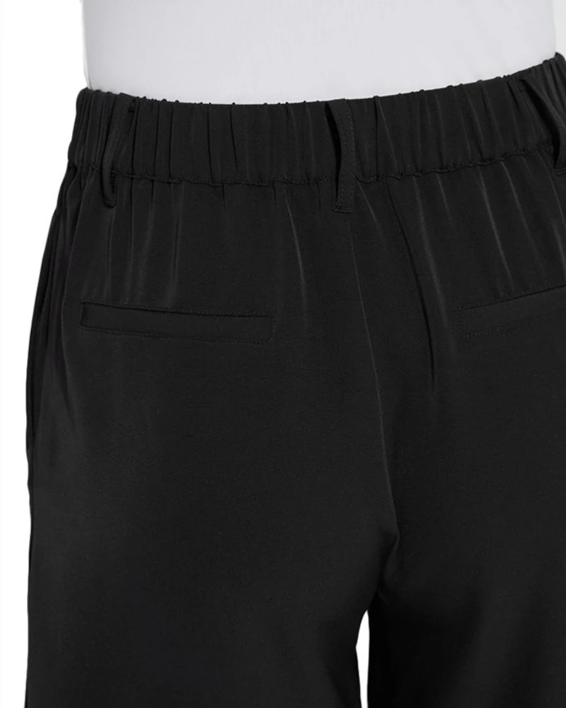 Dia Pleated Shorts