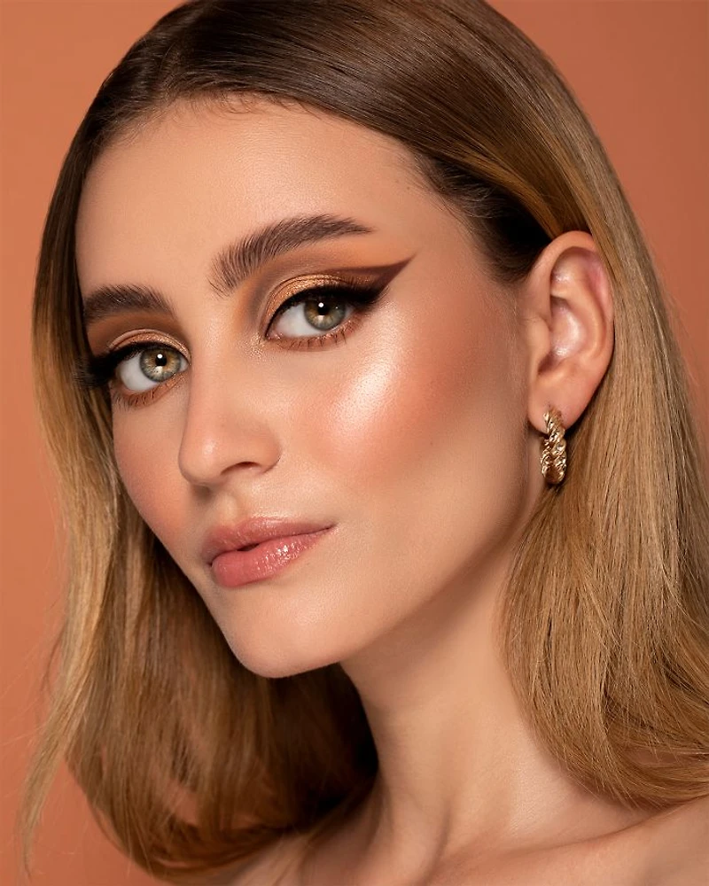 Ambiance Eyeshadow Palette