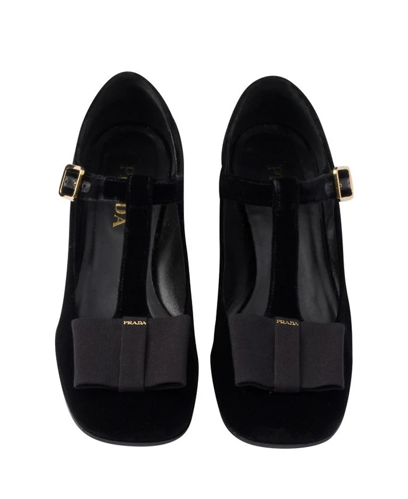 Women's Velvet Pumps