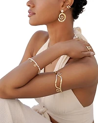 Intertwined Aura Swirl Arm Cuff