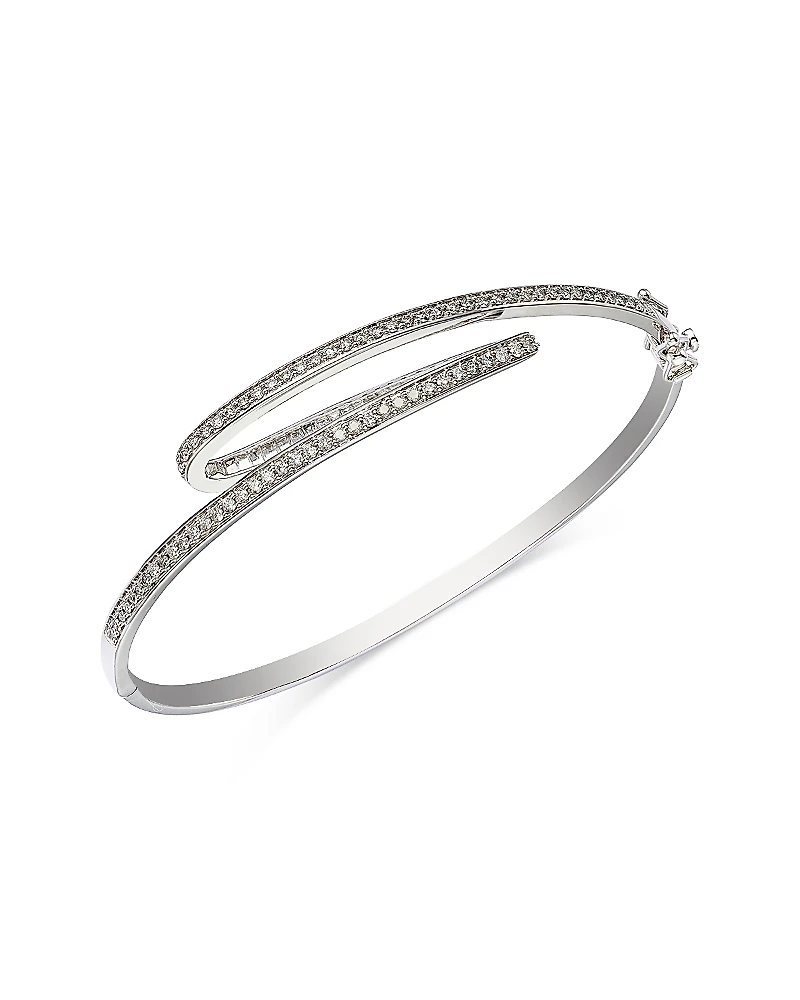 Bloomingdale's Fine Collection Diamond Inside Out Round & Baguette Bangle Bracelet