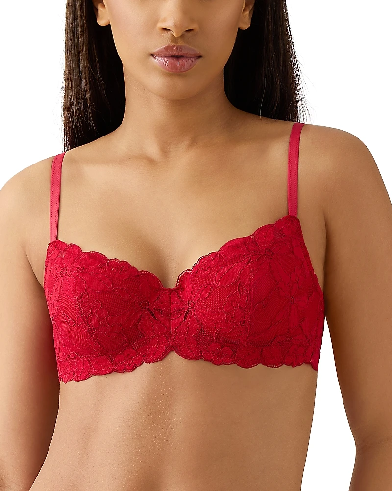 b. tempt'd by Wacoal Feeling Famous Balconette Bra
