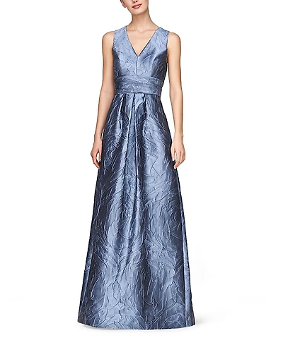 Kay Unger Mariah Gown