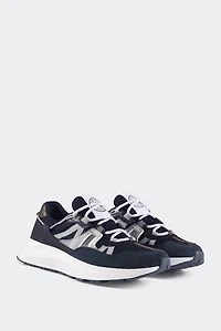 Women's Cascade Sneaker