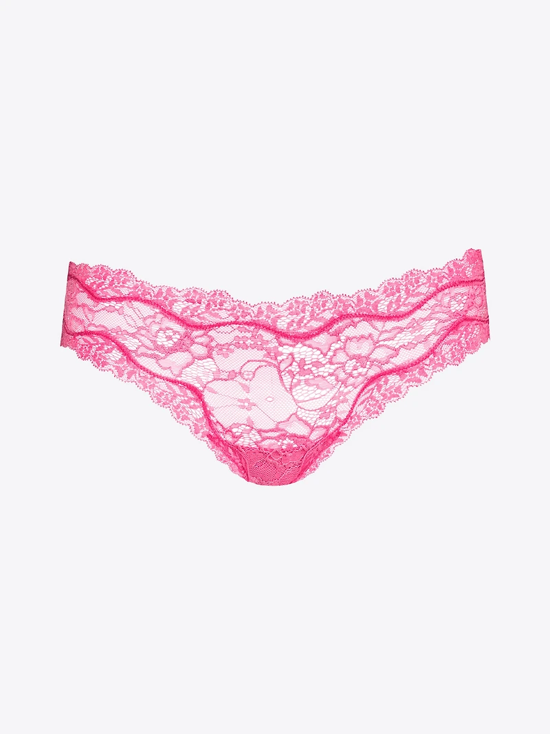 Melanie Hipster String