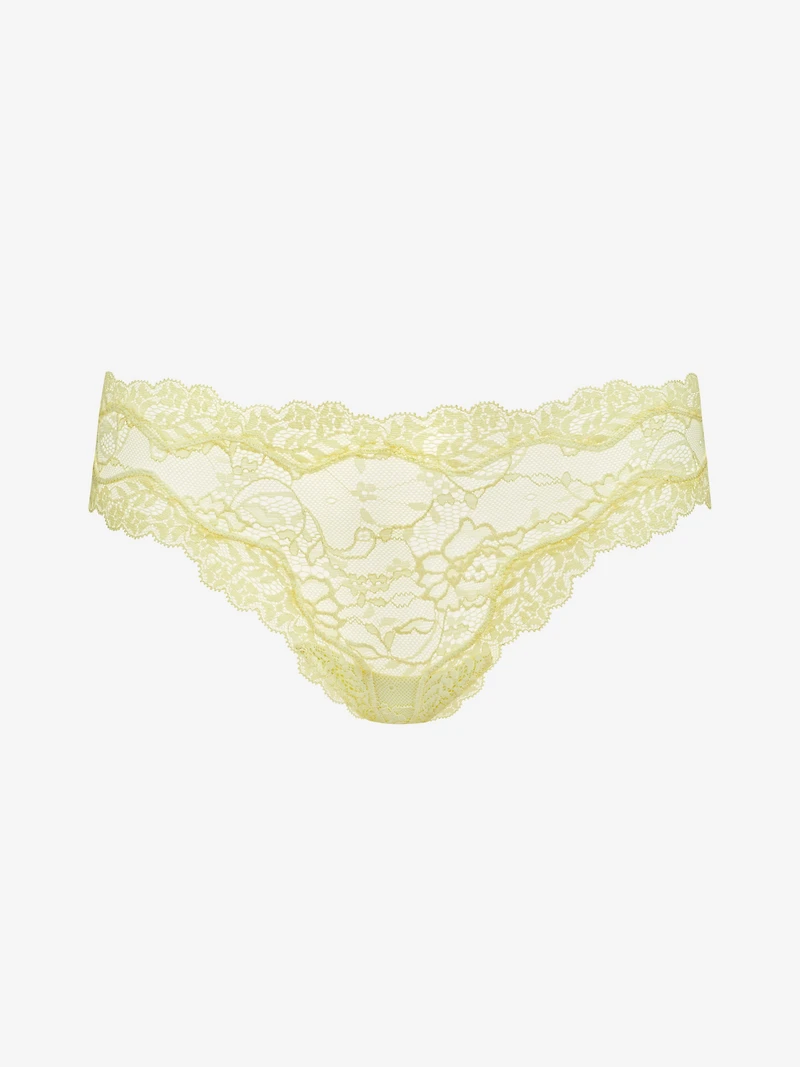 Melanie Hipster String