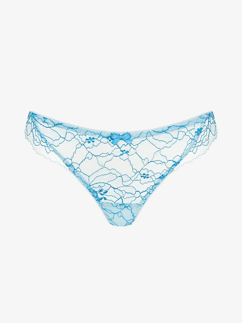 Lissi Bloom String