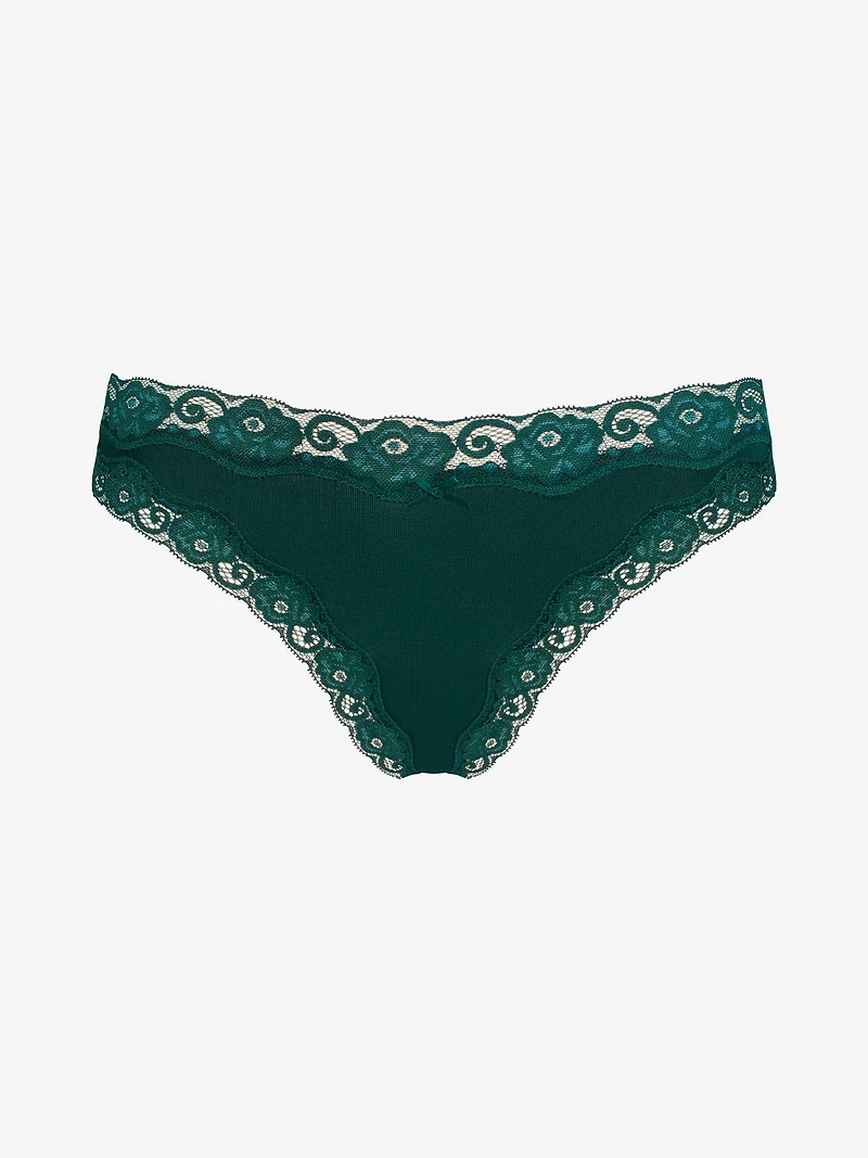 Dolly String