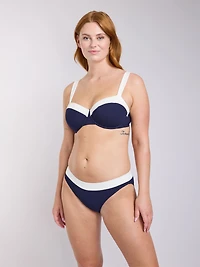 Alexa Tai Bas de bikini