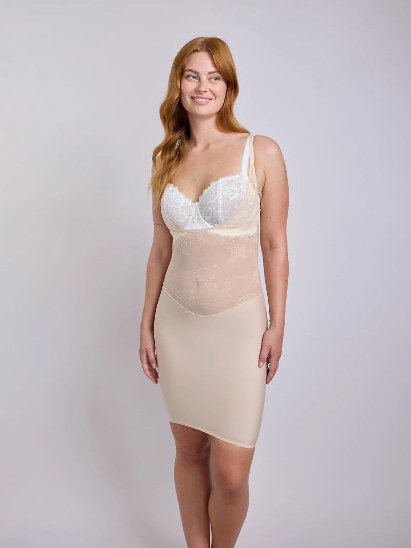 Control Shape Lace Sous-vêtements de maintien Robe