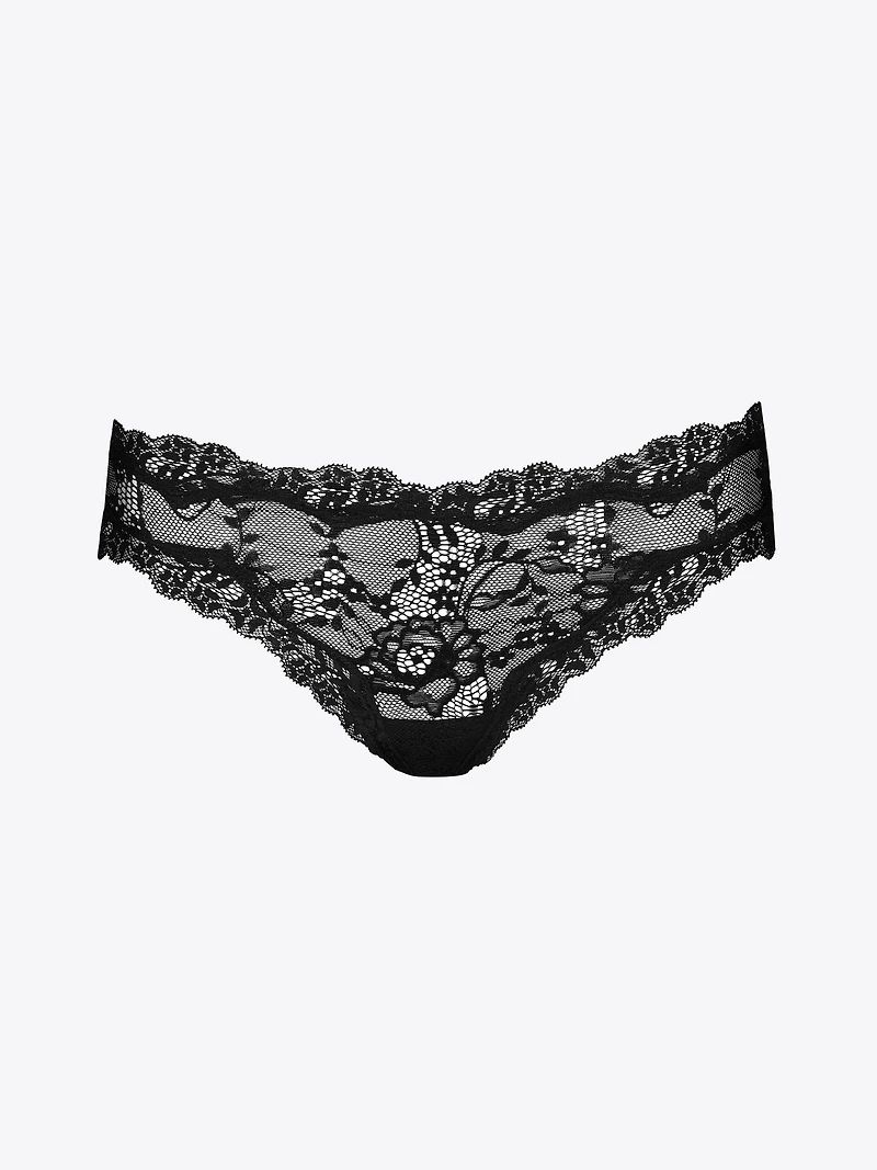 Melanie Hipster String