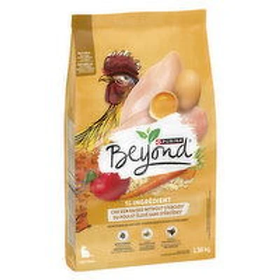 Purina - Beyond Chicken Raised without Steroids & Whole Oat Meal, Dry Cat Food, 1.36 Kilogram