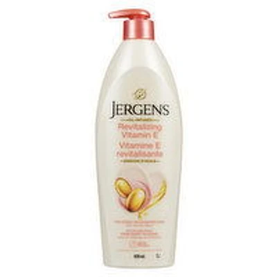 Jergens - Body Lotion - Revitalizing Vitamin E, 620 Millilitre