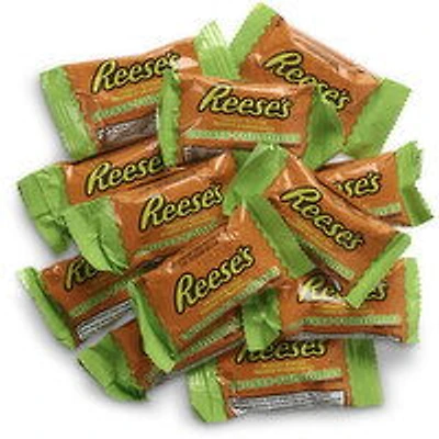Hershey's - Reese's Halloween Chocolate Ghosts, 100 Gram