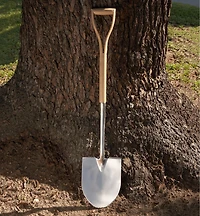 Pelle en acier inoxydable à manche en bois