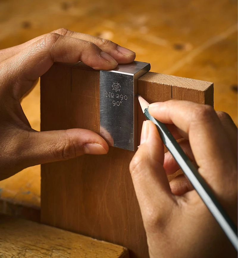 Union Manufacturing Dovetail Markers & Saddle Square