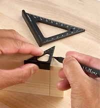 Jeu de 3 petites équerres de traçage à chapeau Veritas, mesures métriques