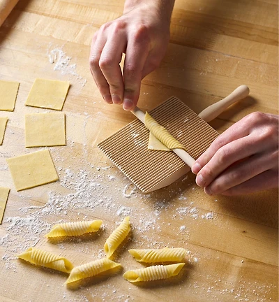 Planche à gnocchis et garganellis