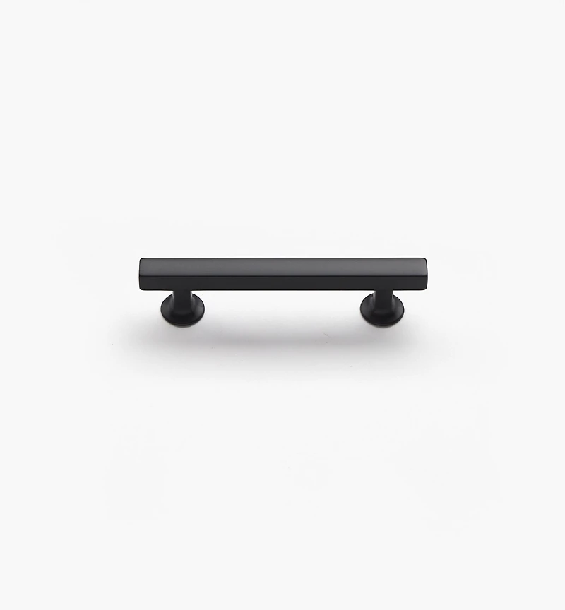 Everett Handles