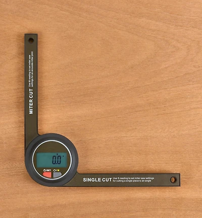 Digital Miter Saw Gauge