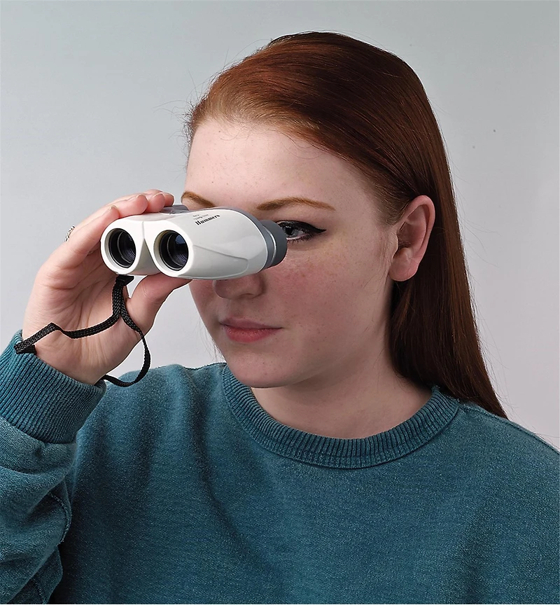 Lightweight Compact Binoculars