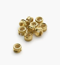 Écrous à frapper E-Z Fin 10-32