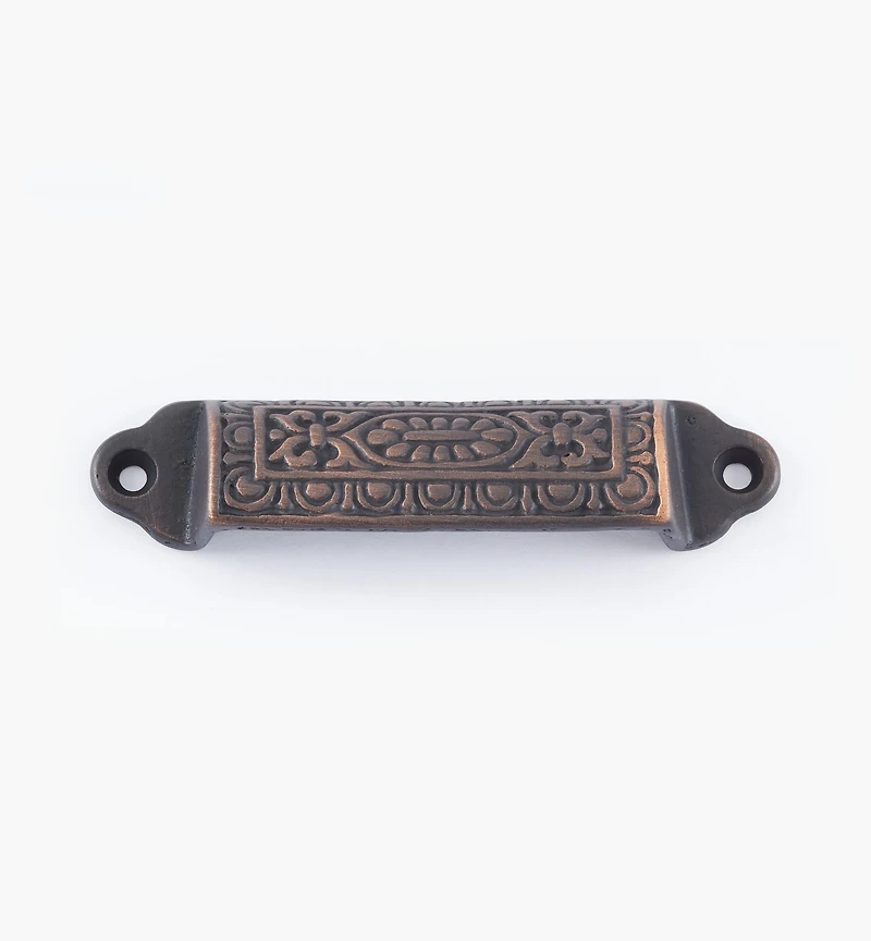 Cast Victorian 1/4 Round Pulls