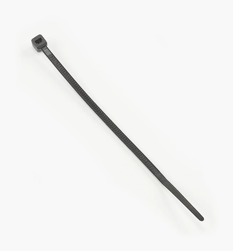 Attaches de câble standards