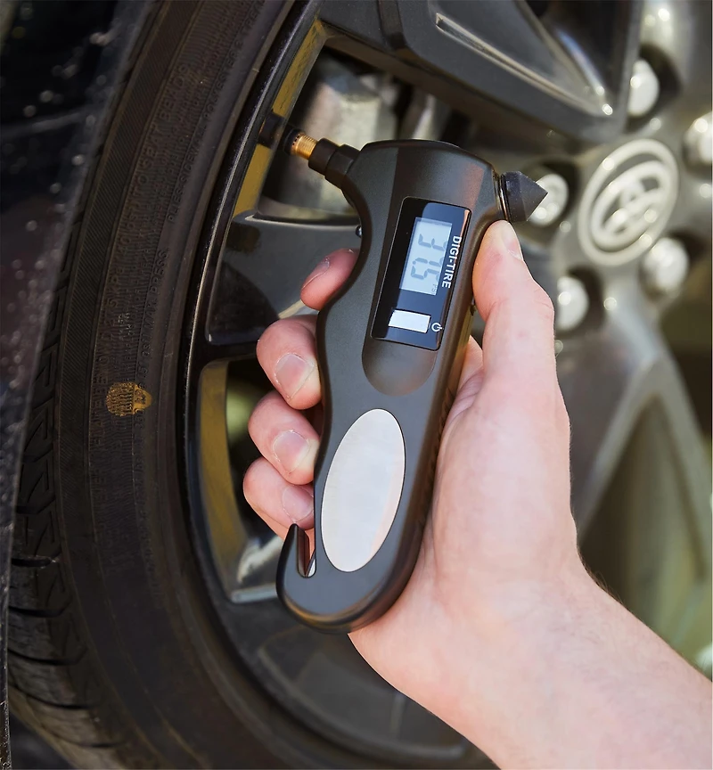 0 to 150 psi Digital Tire-Pressure Gauge