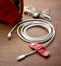 Attaches en cuir pour câble