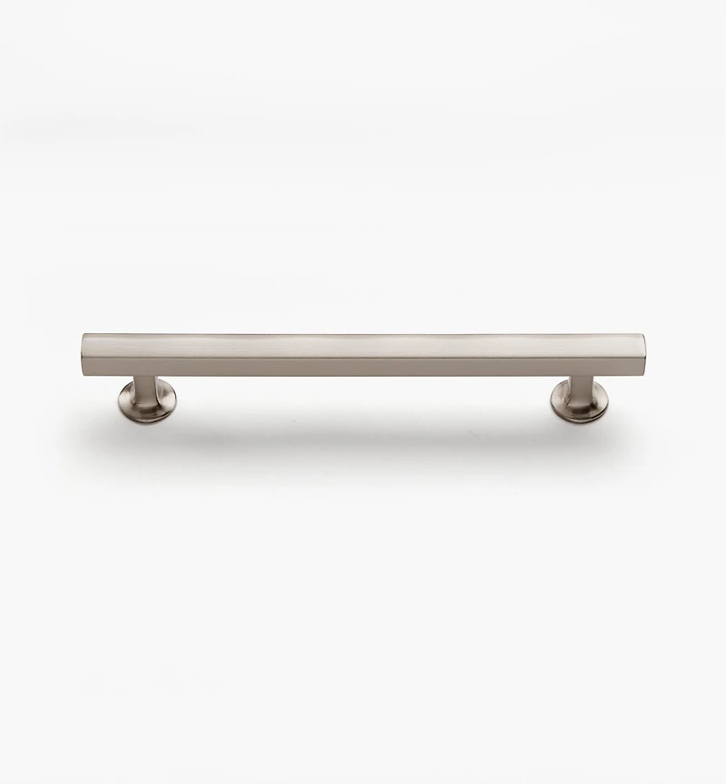 Everett Handles