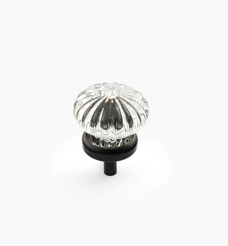Boutons en verre moulé cannelés