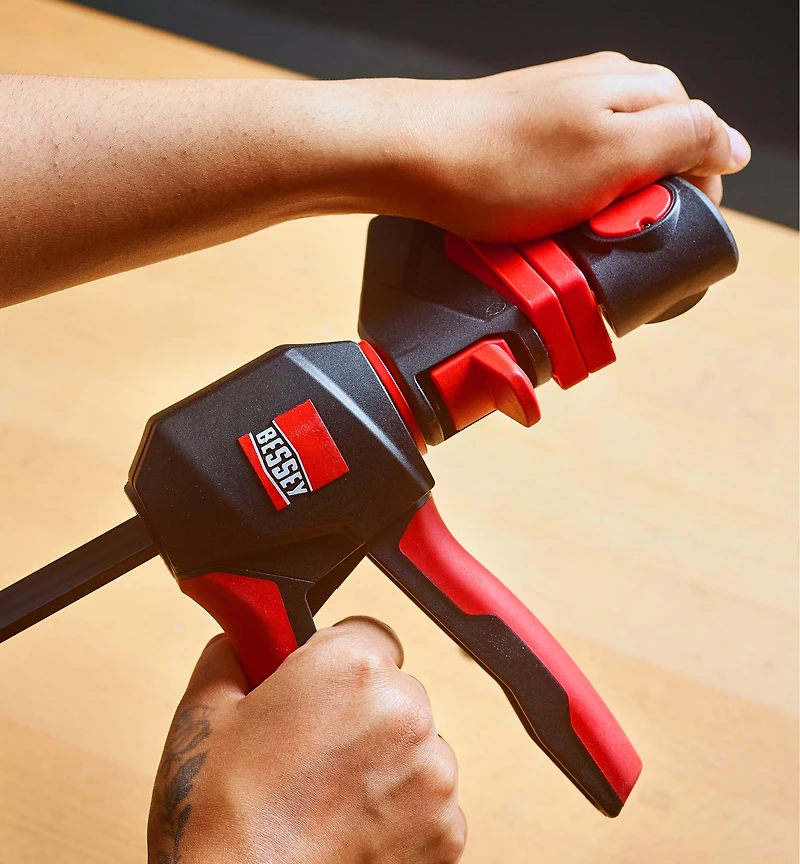 360° Trigger Clamps