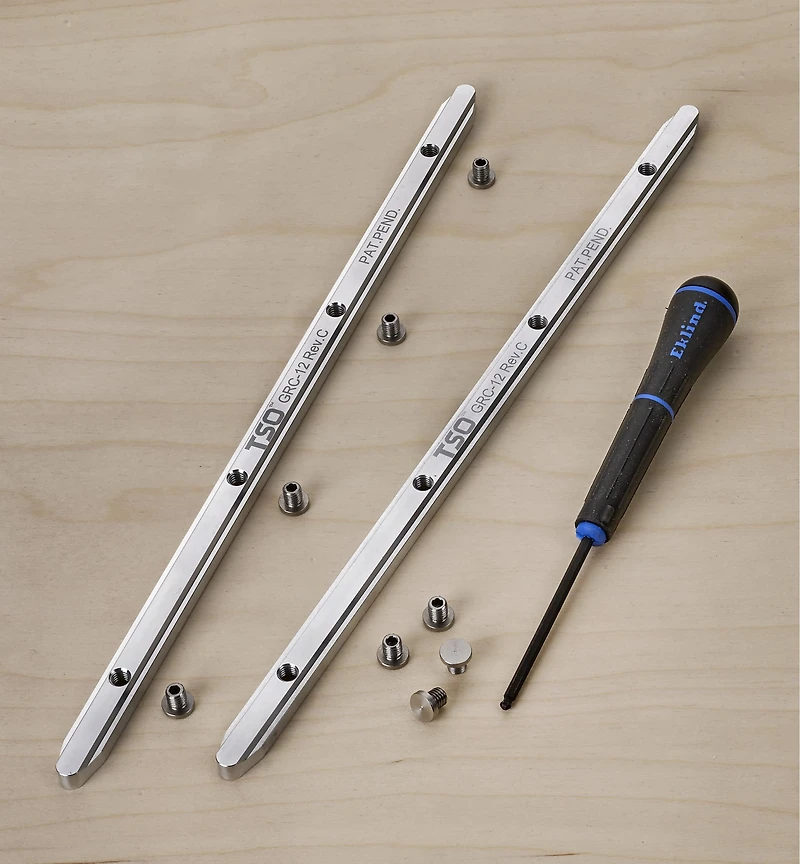Raccords à alignement automatique GRC-12 pour rails de guidage
