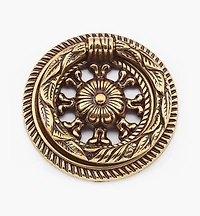Poignée à anneau sur platine Louis XVI