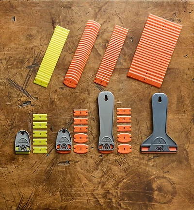 Complete Plastic Razor Blade Scraping Set