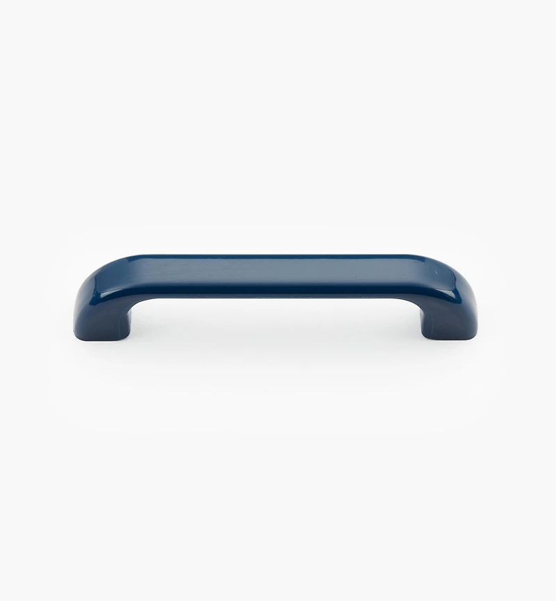 Broad Plastic Pull