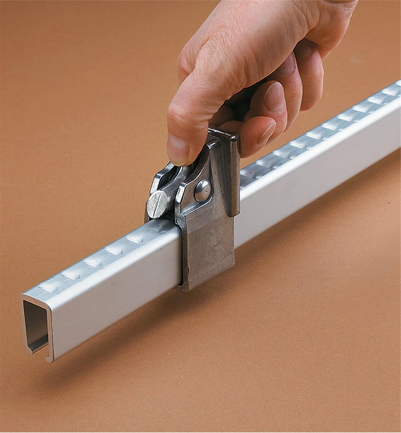 Serre-joints à tige d'aluminium Dubuque