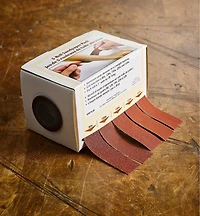 Jeu de cinq rouleaux de toile abrasive