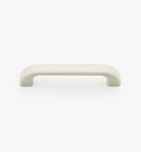 Broad Plastic Pull
