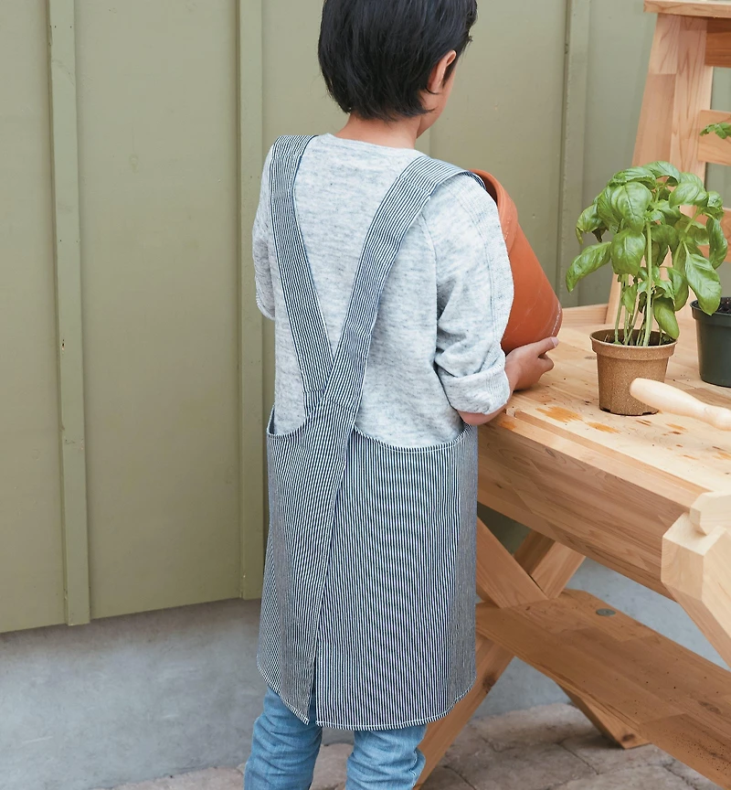Cross-Back Apron