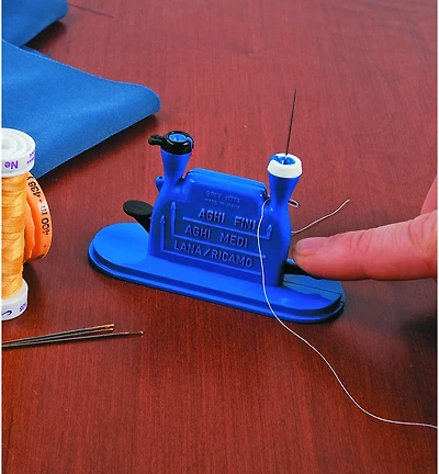 Automatic Needle Threader