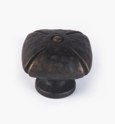 Classic Siena Square Knob