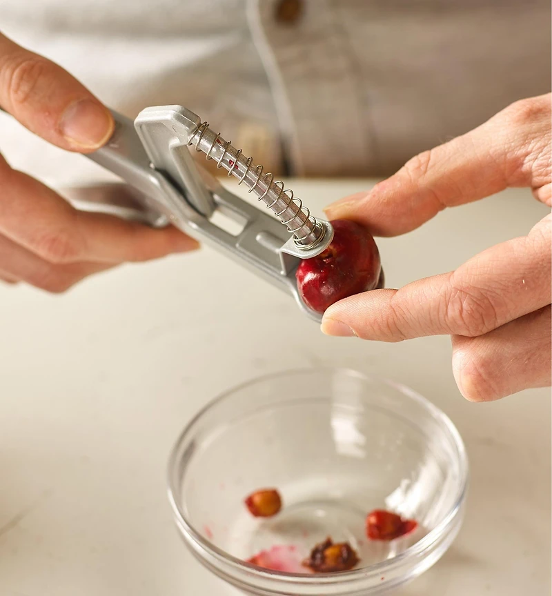 Dénoyauteur pour olives et cerises