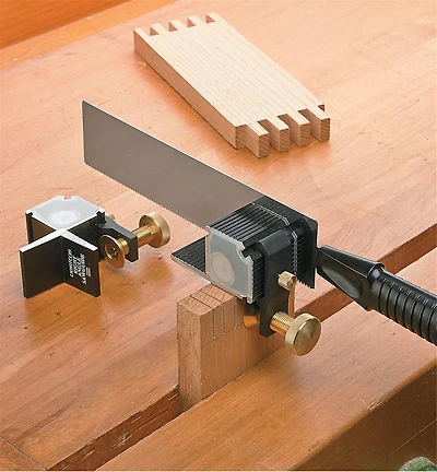 Veritas Right-Angle Saw Guide