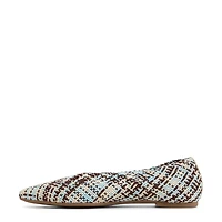 Millie Flat
