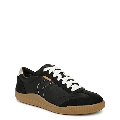 Women's Be True Sneaker