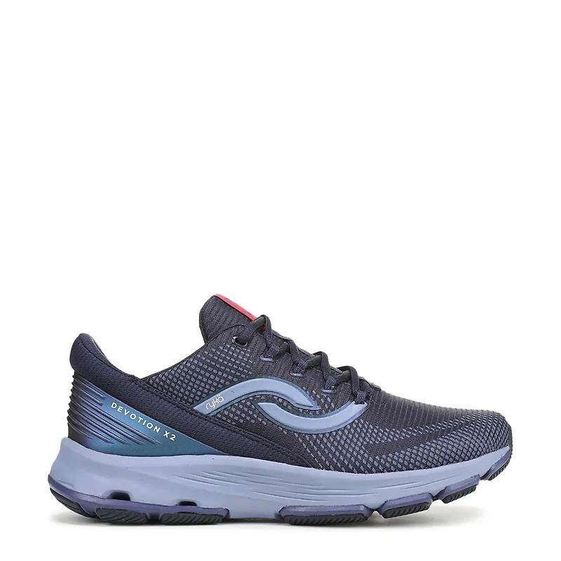 Women's Devotion X 2 Sneaker
