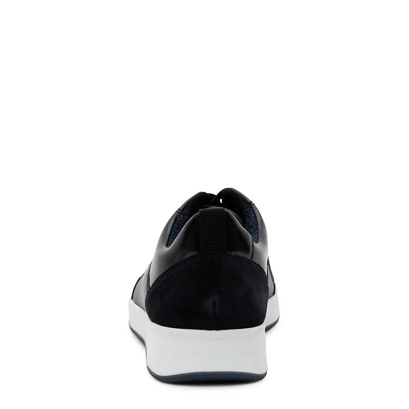 Women's Redmond Sneaker