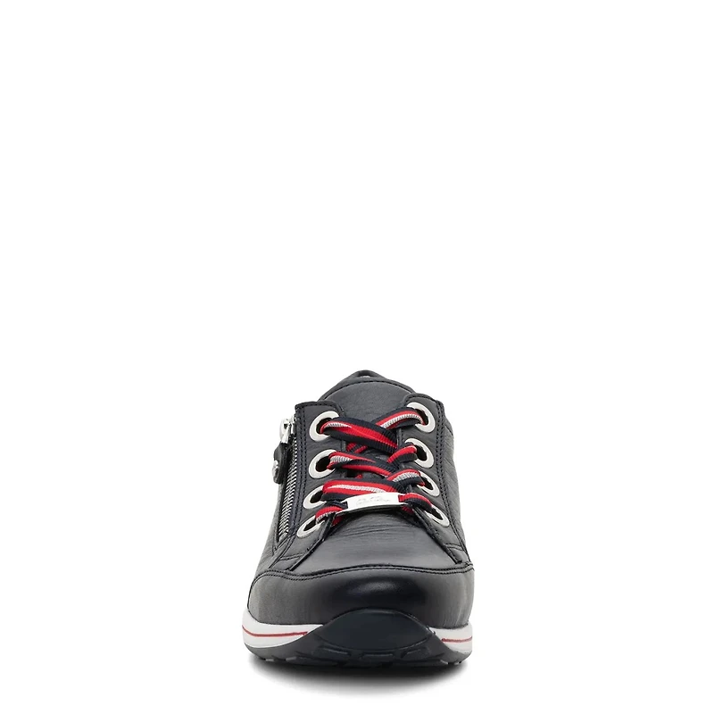 Women's Ollie Sneaker
